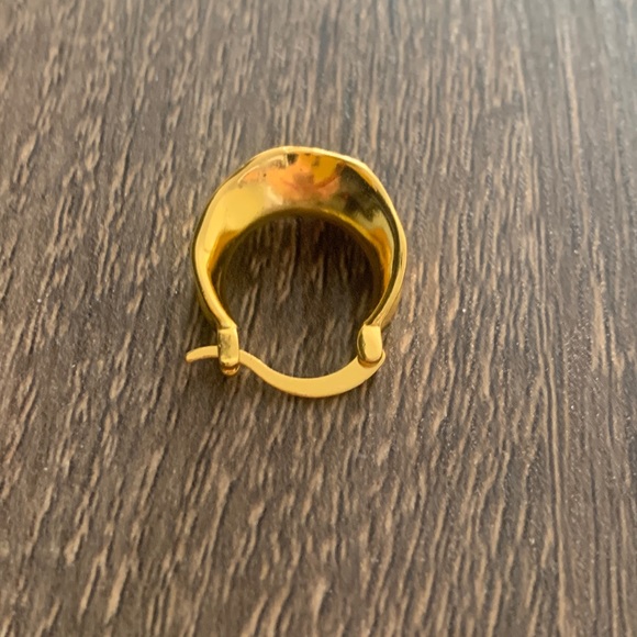 Gold hoop earrings 18k gold plated 925 sterling silver -special price - Picture 5 of 5